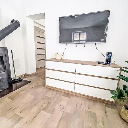 Apartment Heights By Interhome Decin